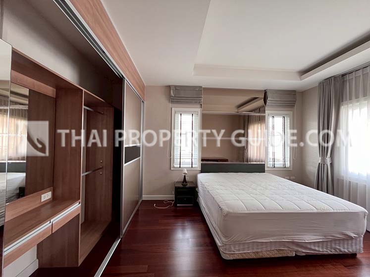 House with Shared Pool in Sukhumvit 